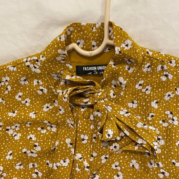 Tie neck mustard yellow floral long sleeved maxi dress - Picture 7 of 10